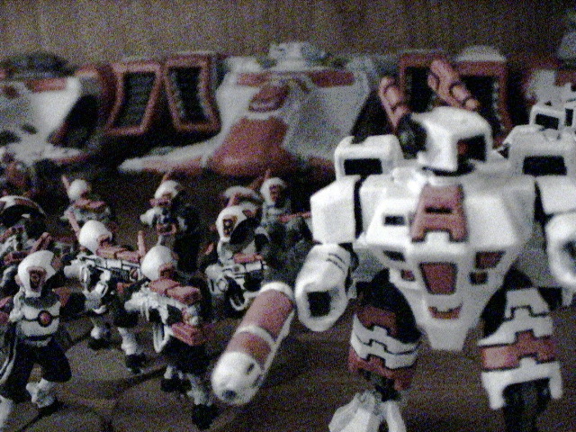 They both have whole armies of these little guys, ready to kick butt.